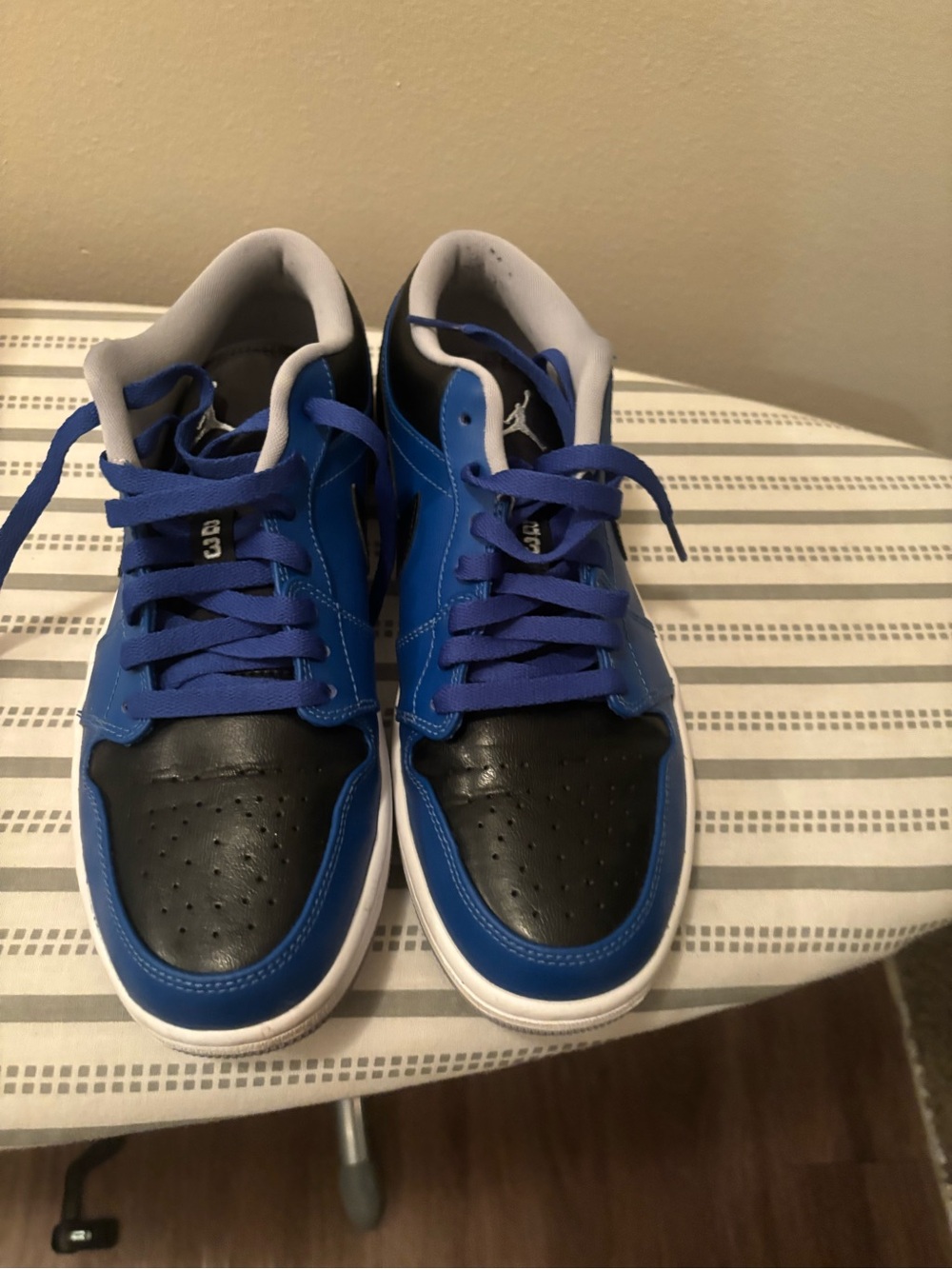 Air Jordan 1 Low Royal Blue Black White Men’s Size 9 Men's Black and Blue LowTop